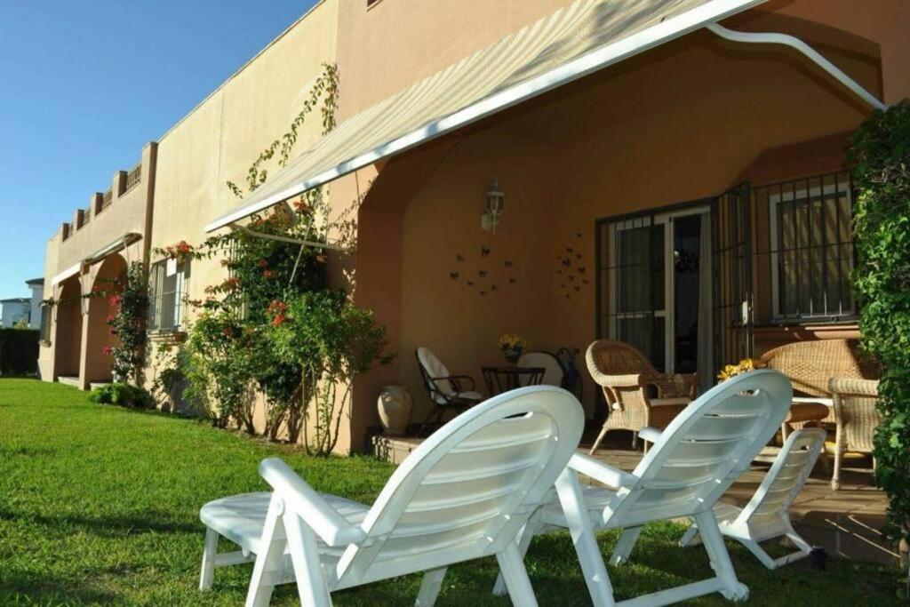 Ferienwohnung Adosado En Novo Atlantico Golf Novo Sancti Petri Exterior foto